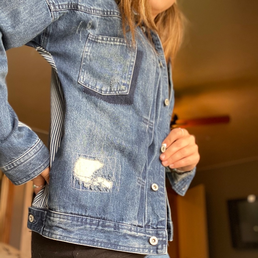 Jean jacket - Picture 2 of 3